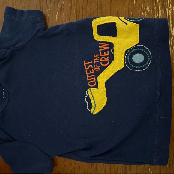 Bundle of 4 Short Sleeve Tee Shirts - Picture 6 of 7